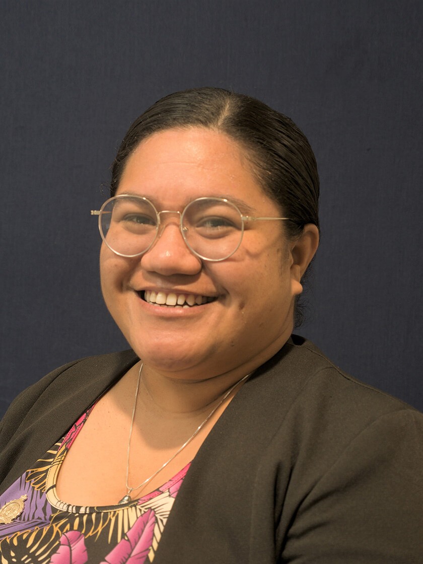 Hon Rhonda Tiakia